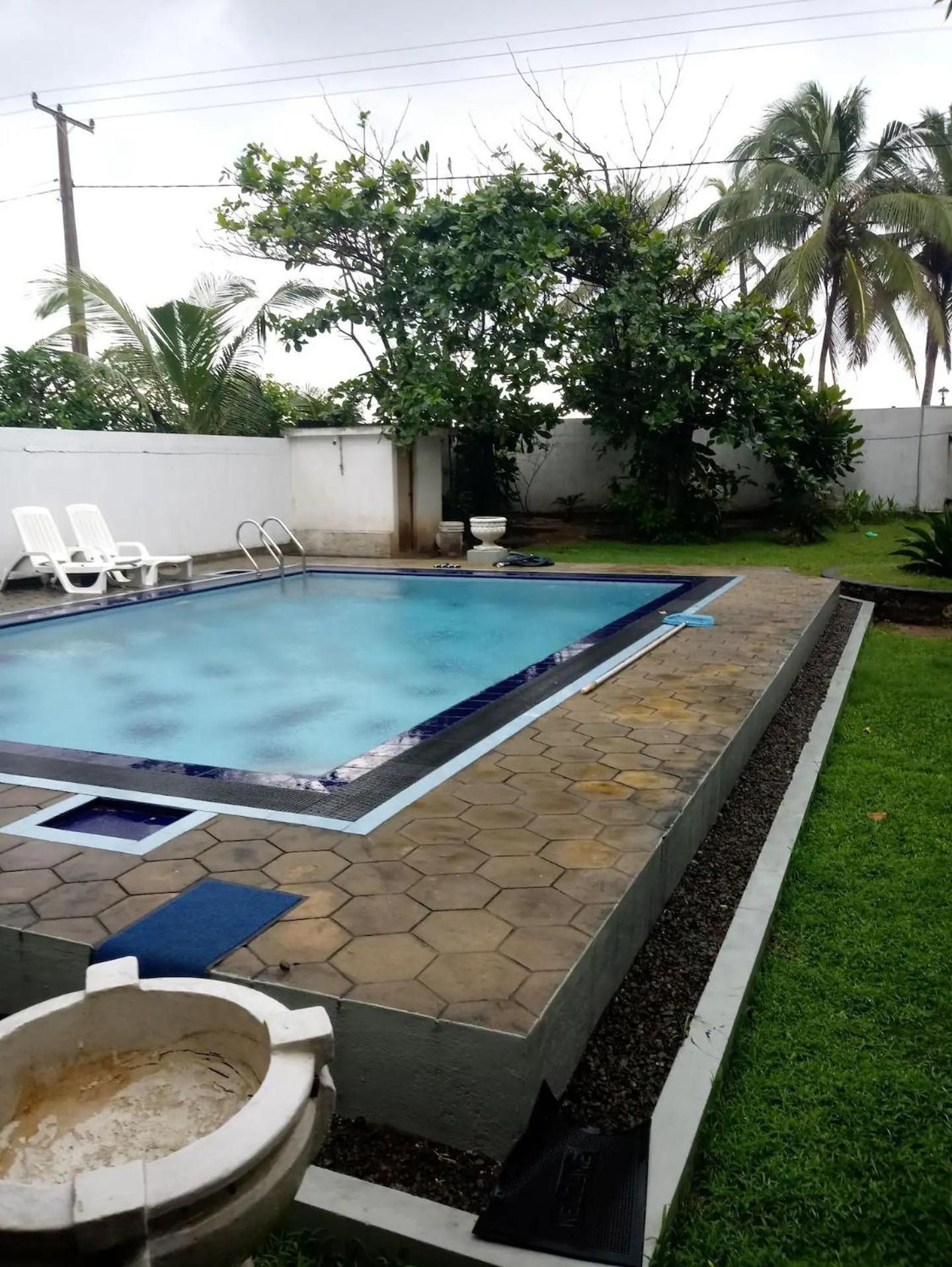 Villa Sea Sprays Hikkaduwa Buitenkant foto