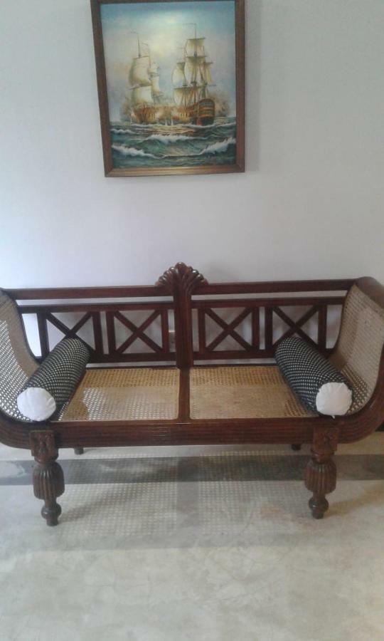 Villa Sea Sprays Hikkaduwa Buitenkant foto